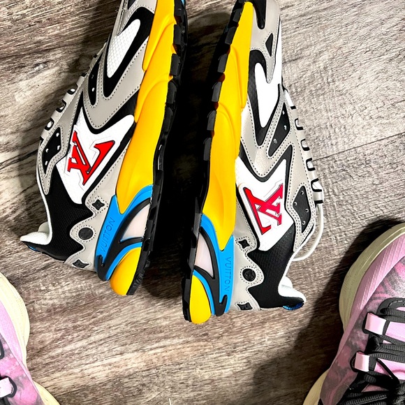 Vuitton - LV Tactic Sneakers 44 - Picture 1 of 4